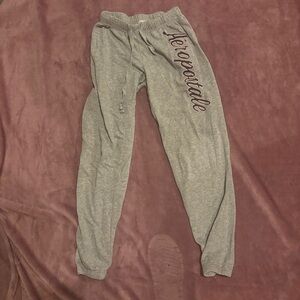 Light grey aero sweatpants heather gray joggers closed cuffed cuff y2k 2000s